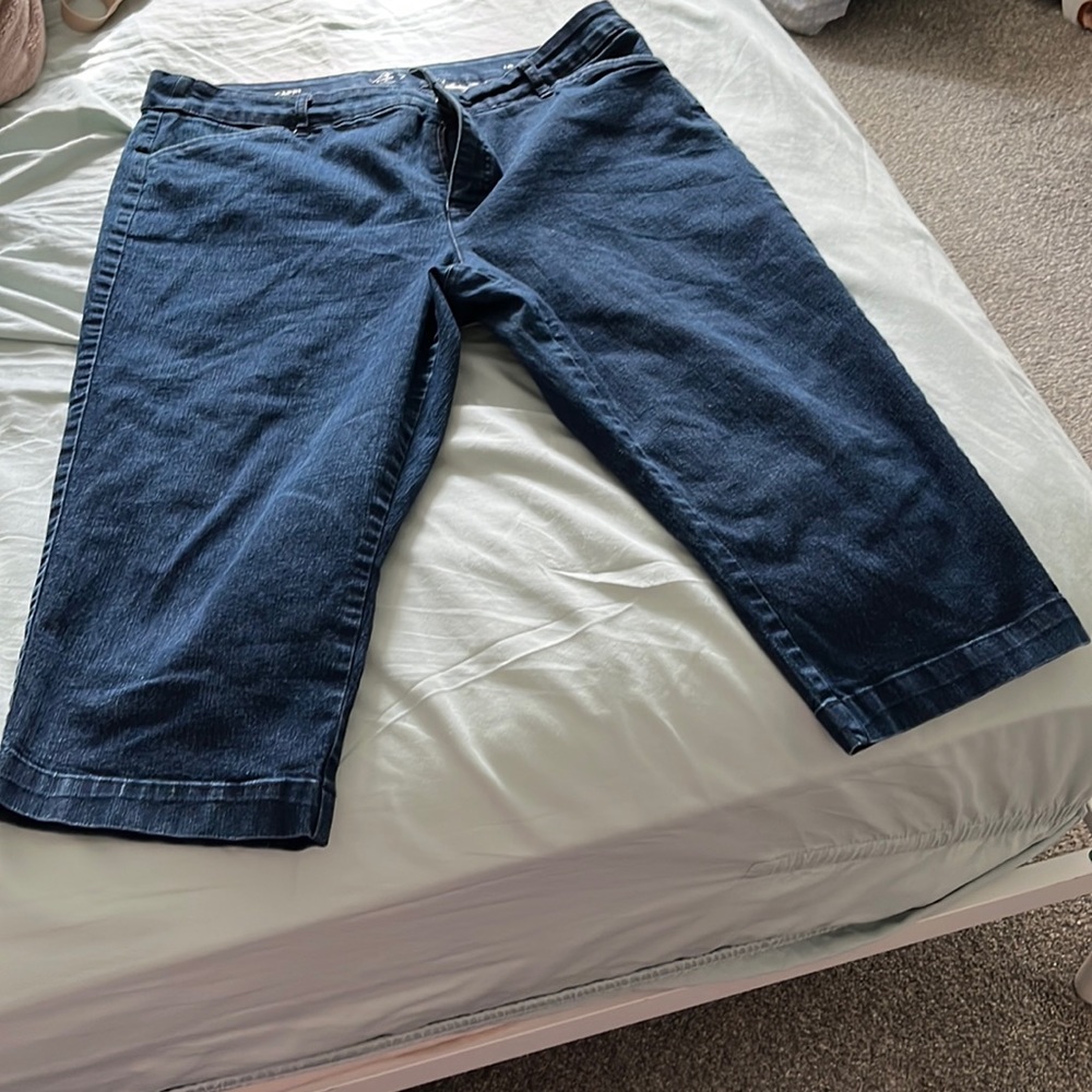 Capris